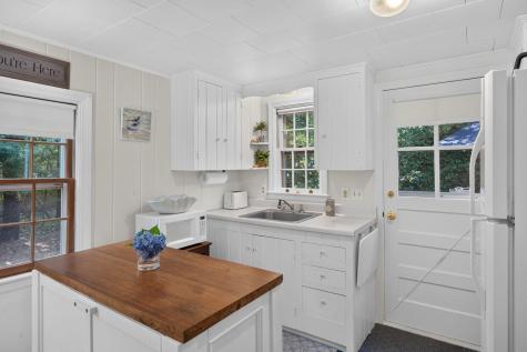 22 Country Lane MA 02659
