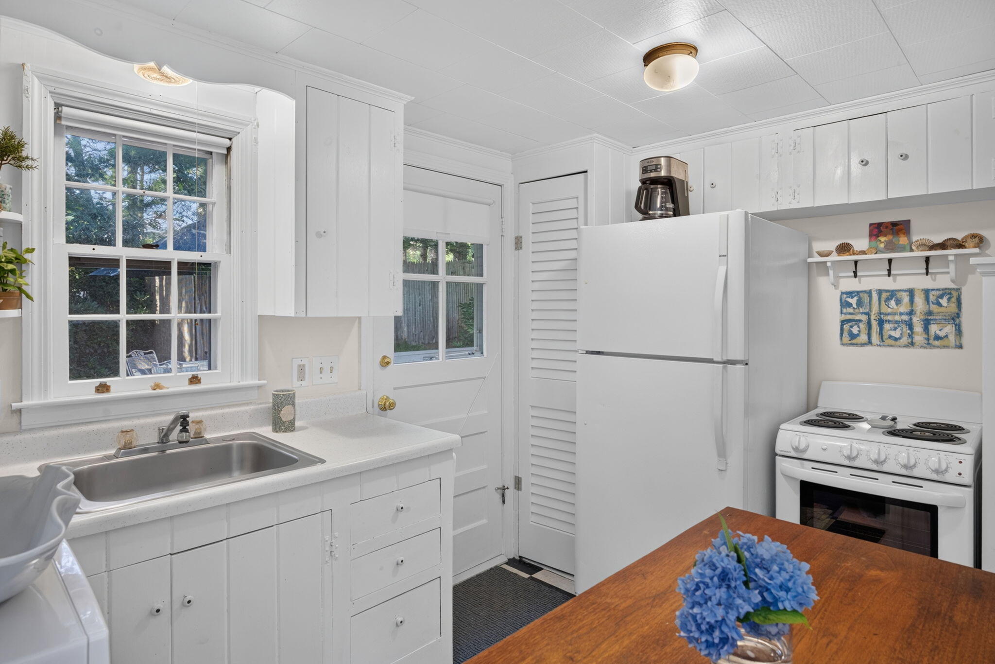 22 Country Lane MA 02659