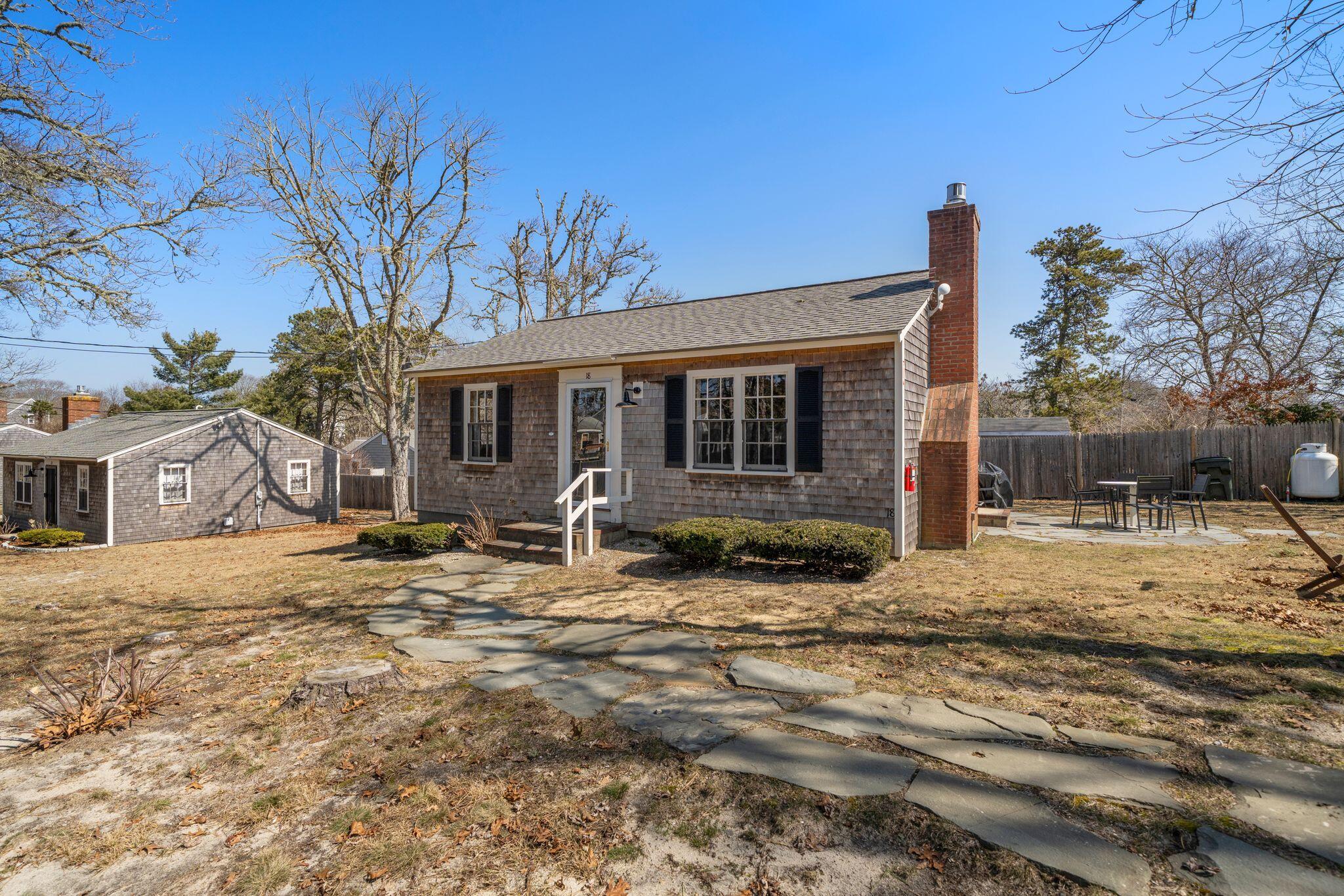 18 Manning Road Dennis MA 02639