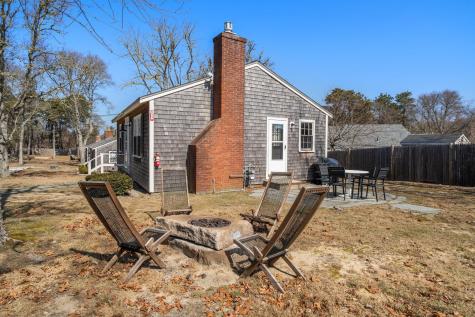 18 Manning Road Dennis MA 02639