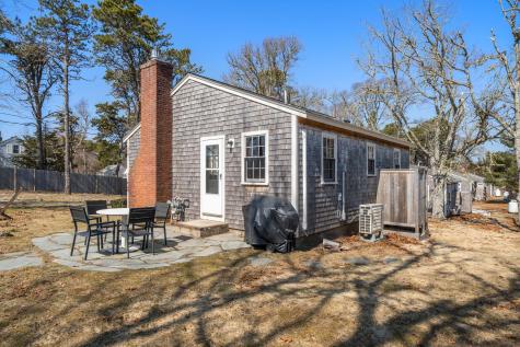 18 Manning Road Dennis MA 02639