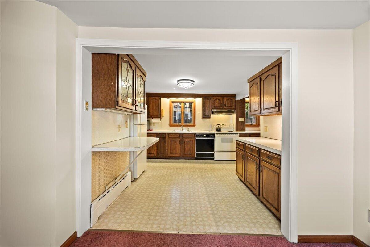 47 Little Rock Avenue Falmouth MA 02540