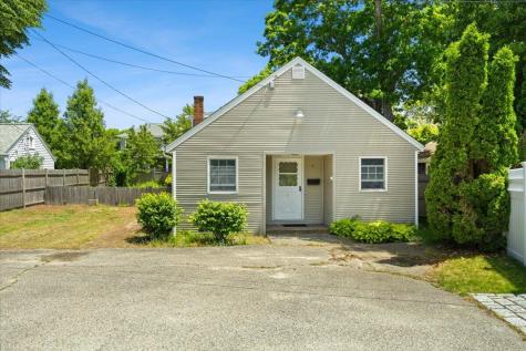 47 Little Rock Avenue Falmouth MA 02540