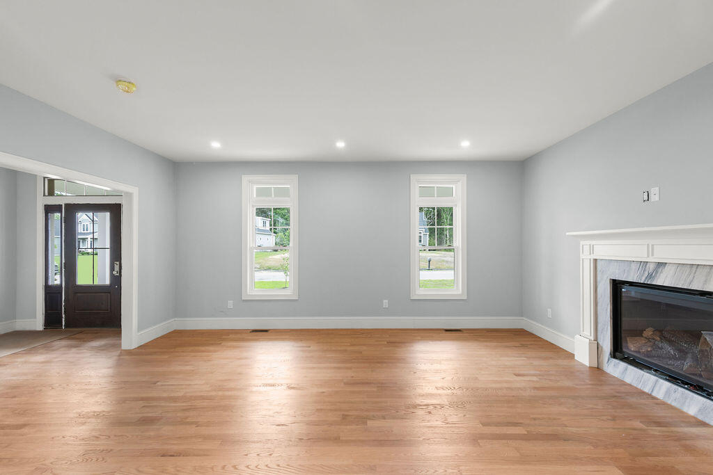 9 Ridgehill Lane Bourne MA 02562