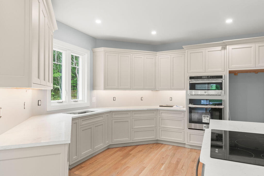 9 Ridgehill Lane Bourne MA 02562