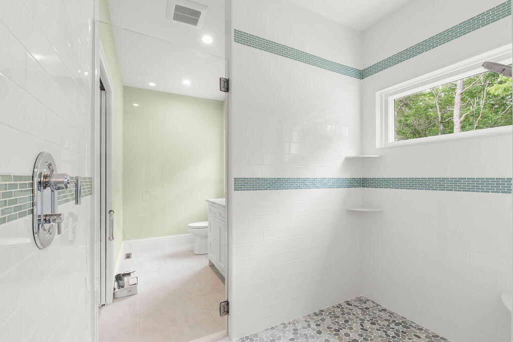 9 Ridgehill Lane Bourne MA 02562