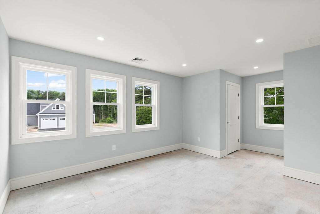 9 Ridgehill Lane Bourne MA 02562