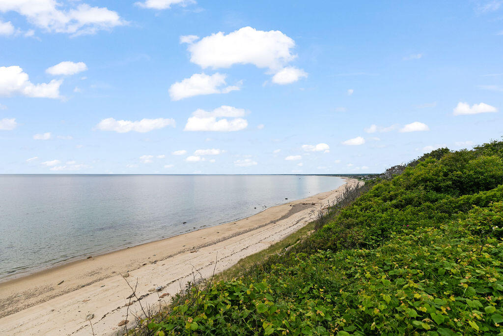 9 Ridgehill Lane Bourne MA 02562