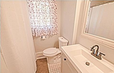 492 Cotuit Road Mashpee MA 02649