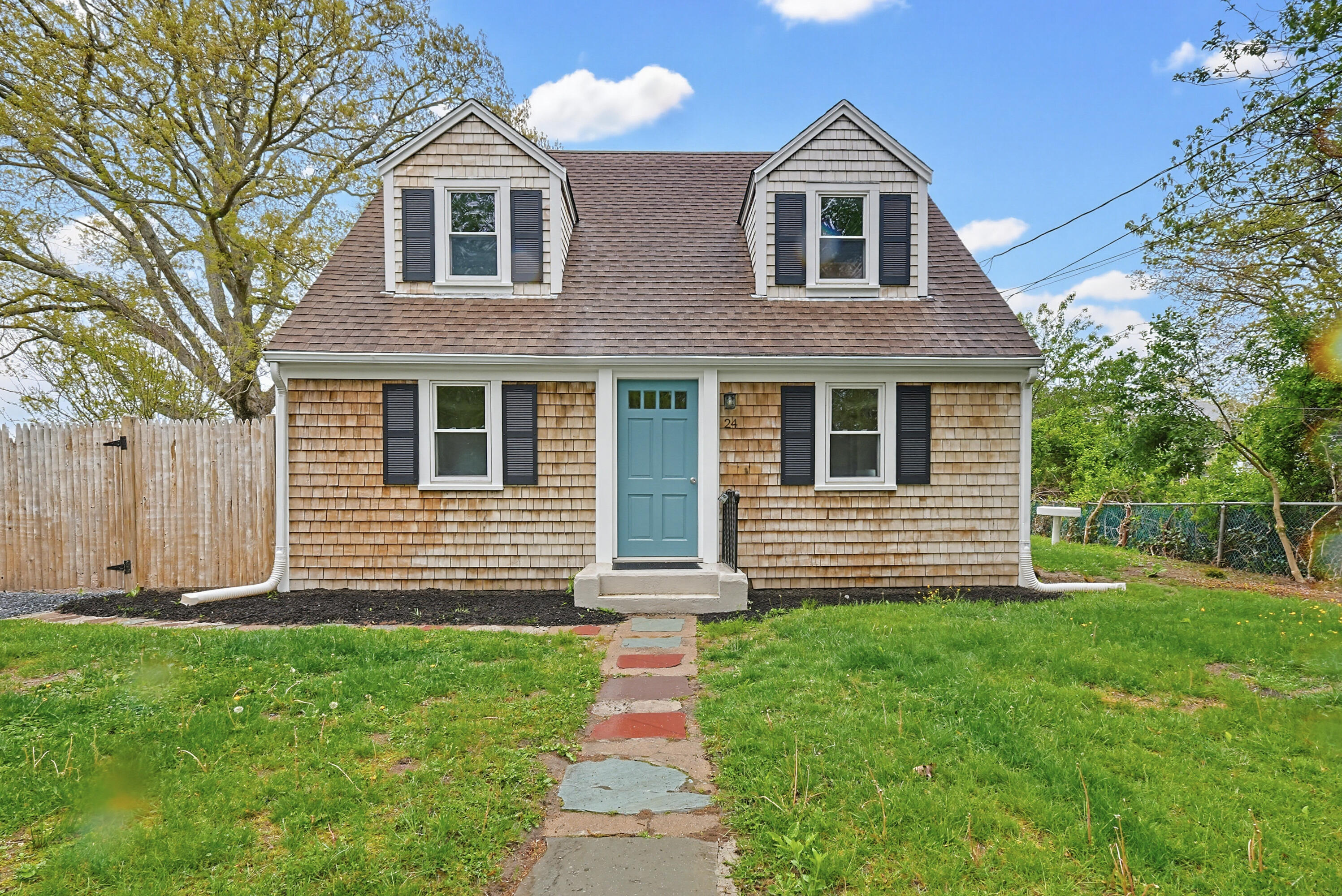 24 Otis Road Barnstable MA 02601