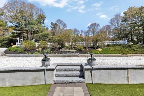 133 Walton Heath Way Mashpee MA 02649