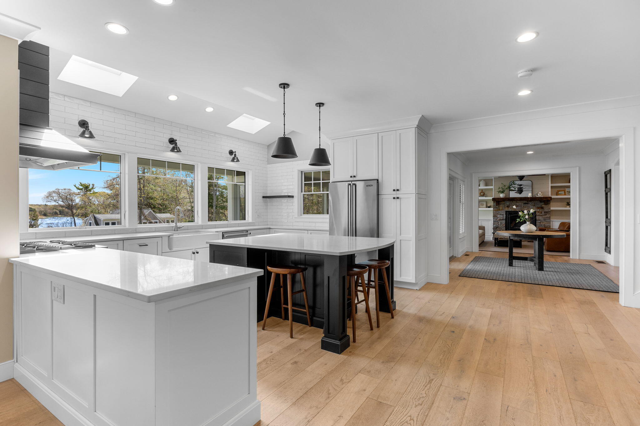 201 Scraggy Neck Road Cataumet MA 02534