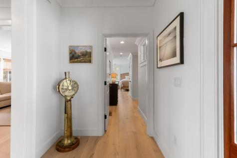 201 Scraggy Neck Road Cataumet MA 02534