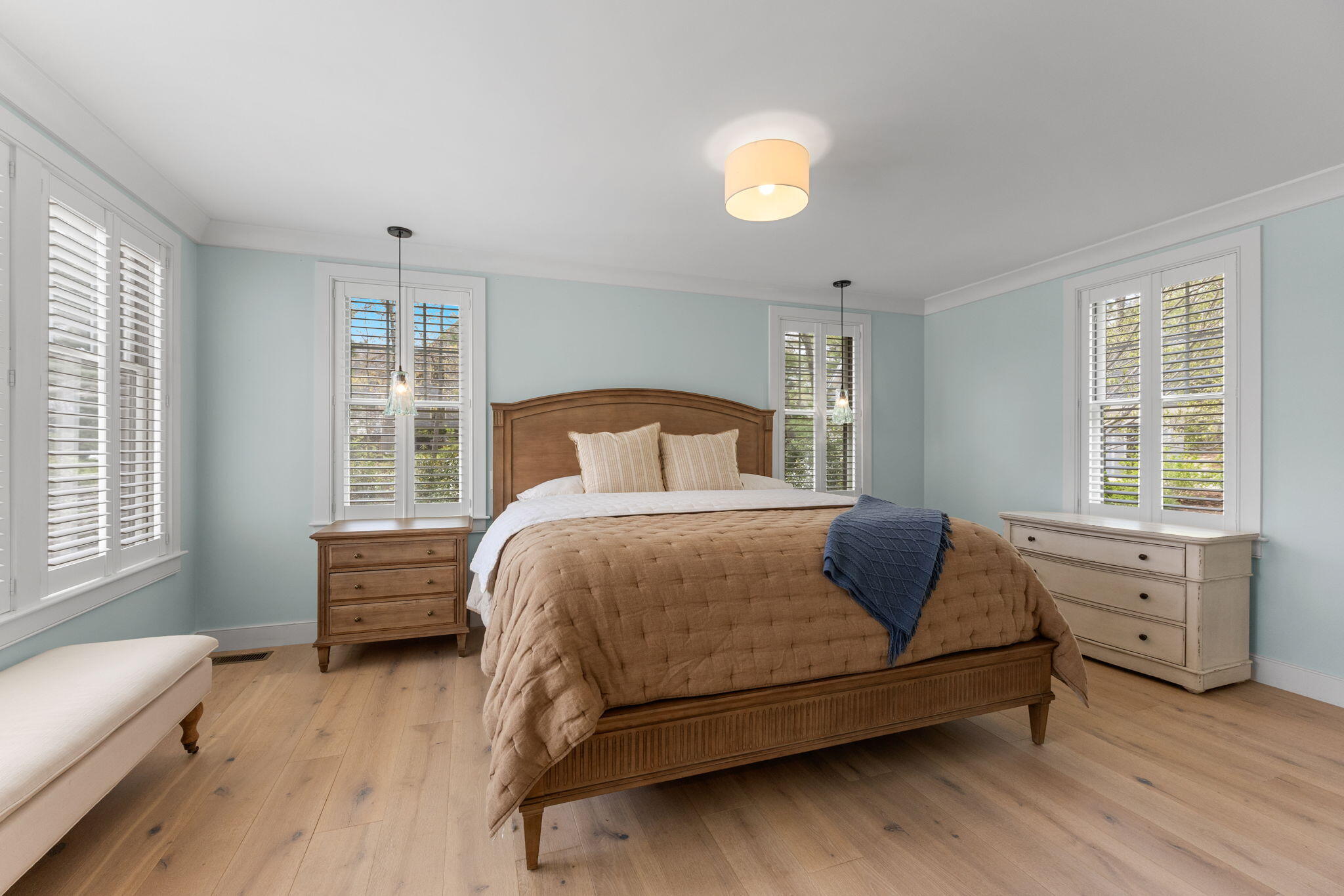 201 Scraggy Neck Road Cataumet MA 02534