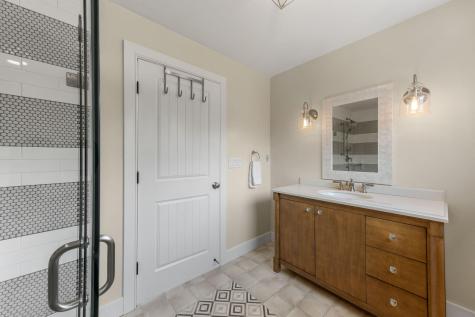 201 Scraggy Neck Road Cataumet MA 02534