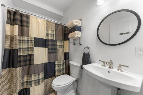201 Scraggy Neck Road Cataumet MA 02534