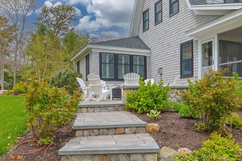 201 Scraggy Neck Road Cataumet MA 02534