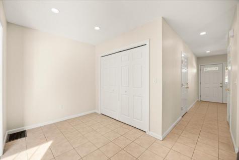 7 Maud Palmer Drive Wareham MA 02571