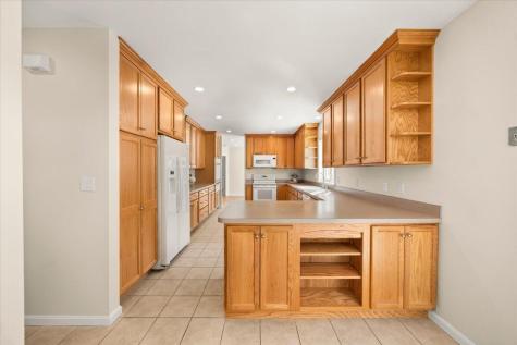 7 Maud Palmer Drive Wareham MA 02571