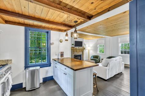 1825 Main Street West Barnstable MA 02668