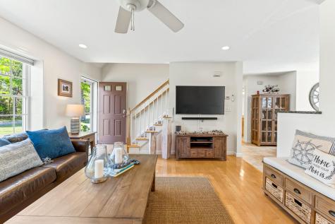 21 Caseys Way Falmouth MA 02536
