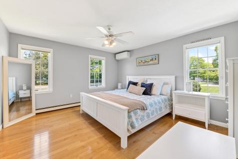 21 Caseys Way Falmouth MA 02536