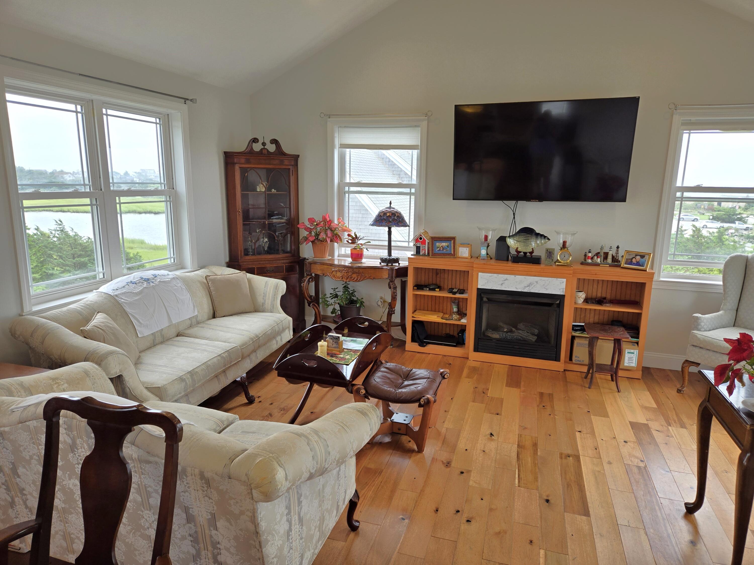 254 Loring Avenue West Dennis MA 02670