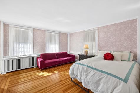 132 Main Street Sandwich MA 02563