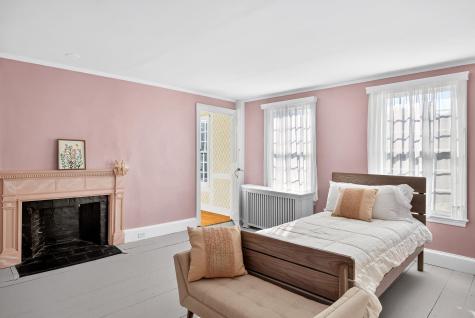 132 Main Street Sandwich MA 02563