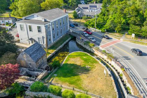 132 Main Street Sandwich MA 02563