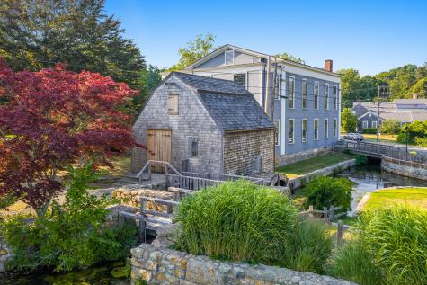 132 Main Street Sandwich MA 02563