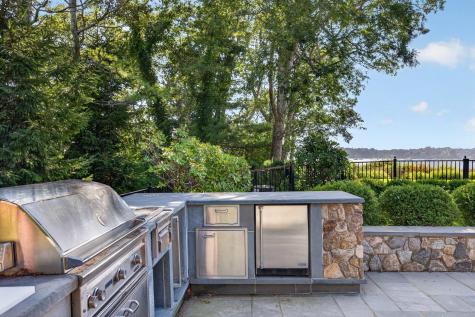 47 Sunset Point Osterville MA 02655