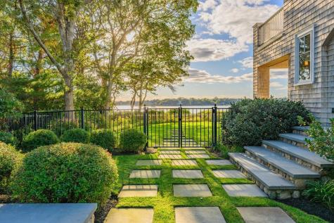 47 Sunset Point Osterville MA 02655