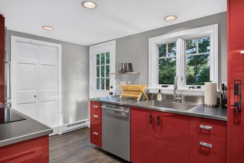 47 Sunset Point Osterville MA 02655