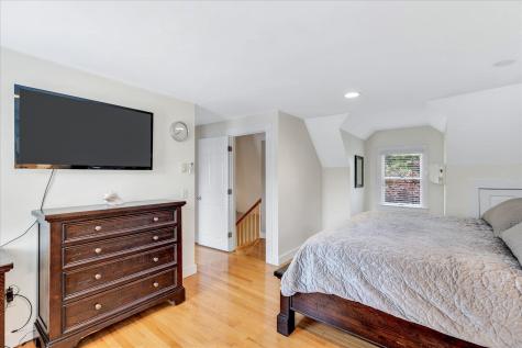 1 Thorwald Drive Dennis MA 02660