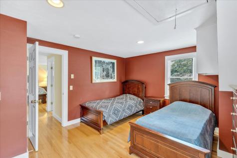 1 Thorwald Drive Dennis MA 02660
