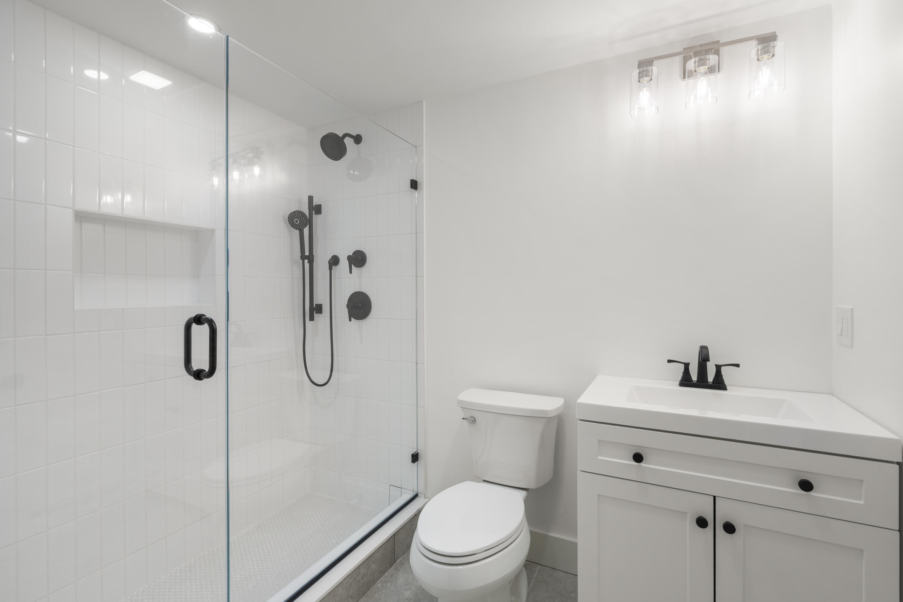 10 Laurel Lane Forestdale MA 02644