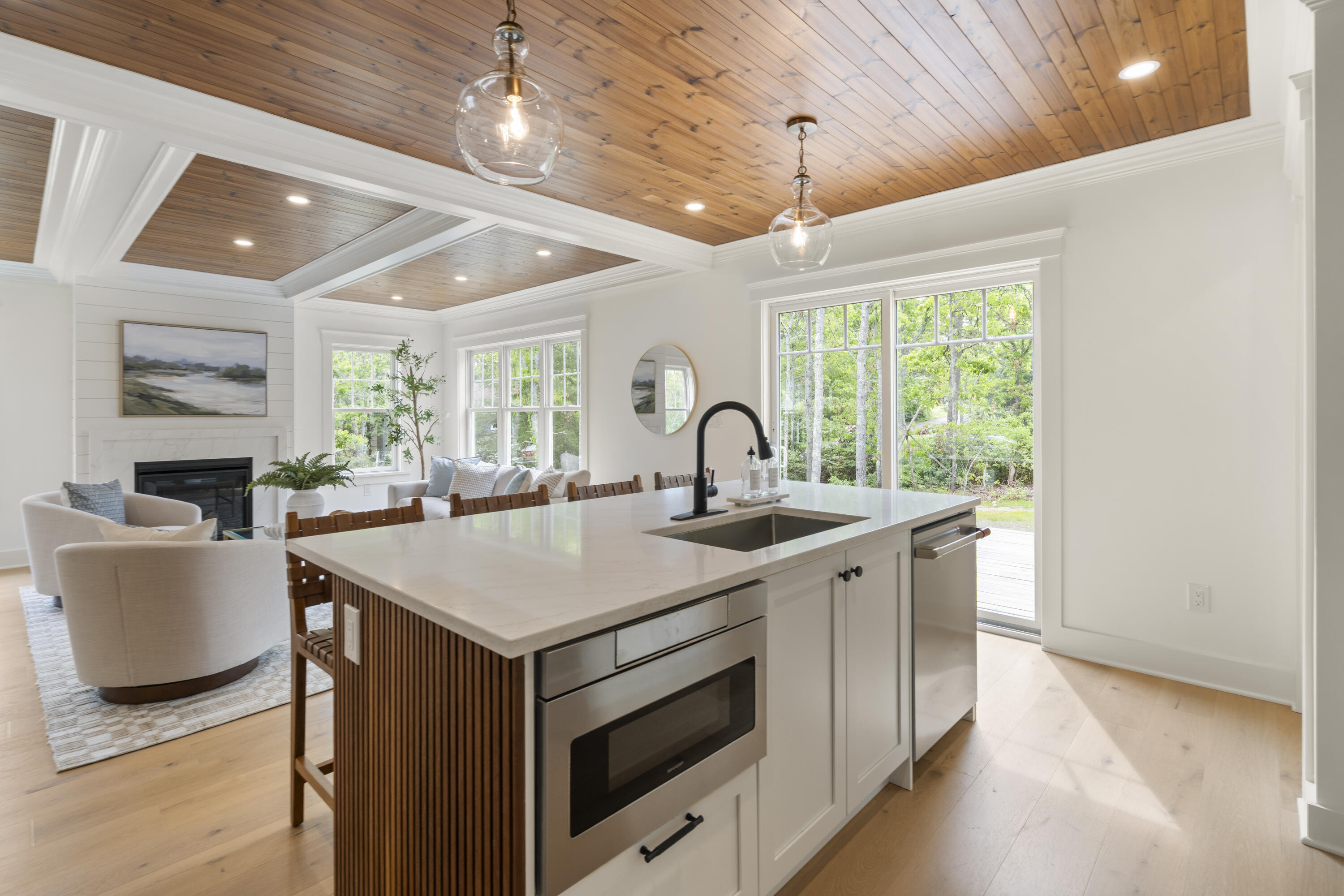 10 Laurel Lane Forestdale MA 02644
