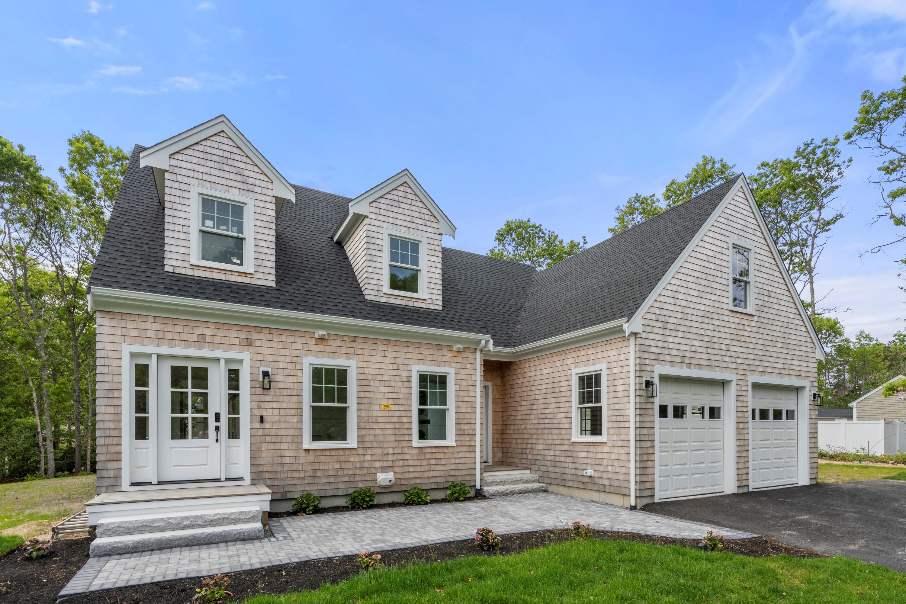 10 Laurel Lane Forestdale MA 02644