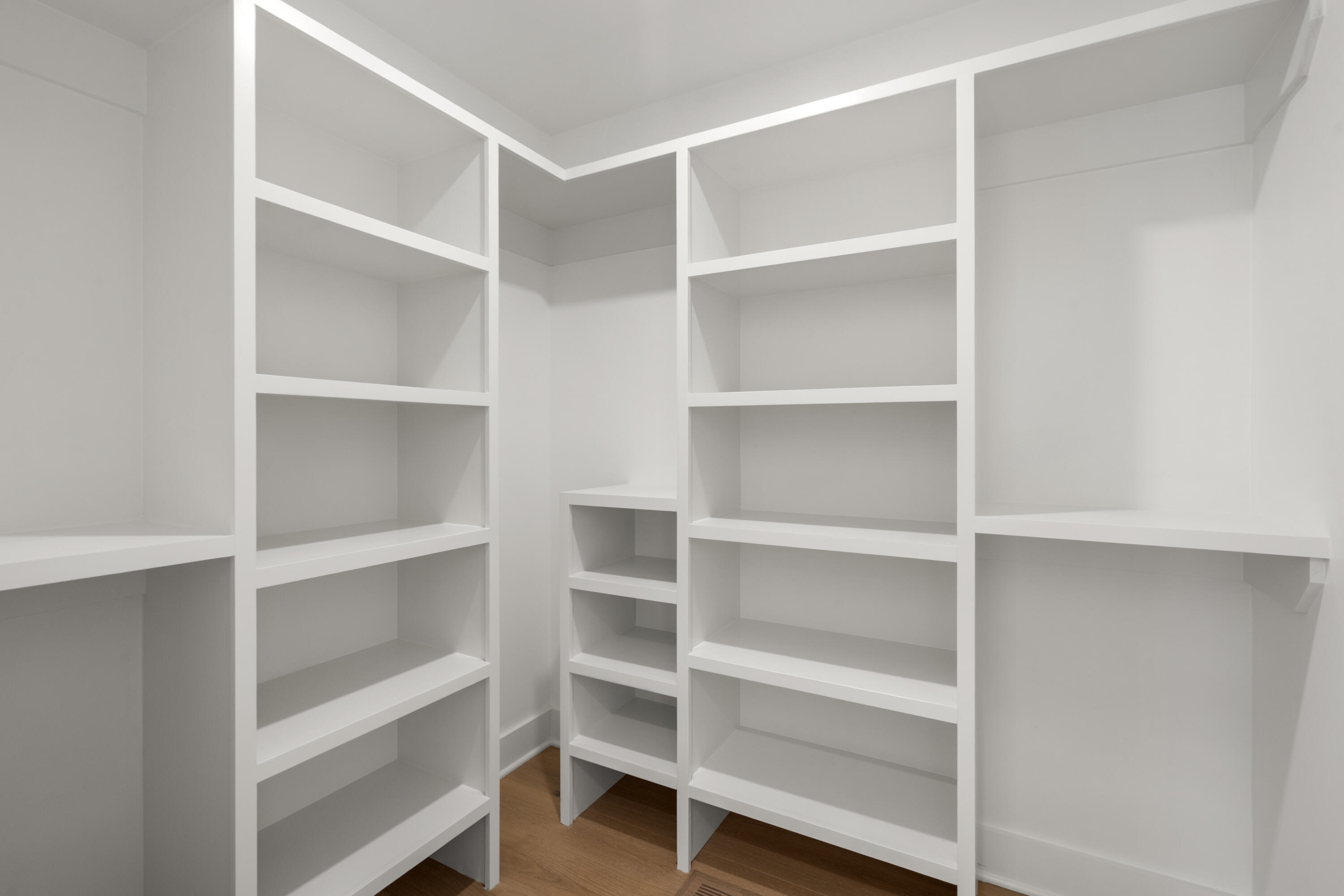 10 Laurel Lane Forestdale MA 02644