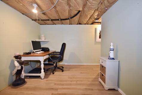 64 Roseland Terrace Barnstable MA 02648