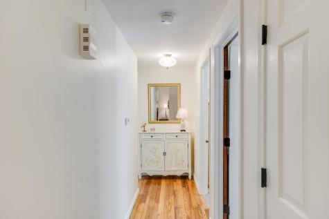 240 Bragg's Lane Barnstable MA 02630