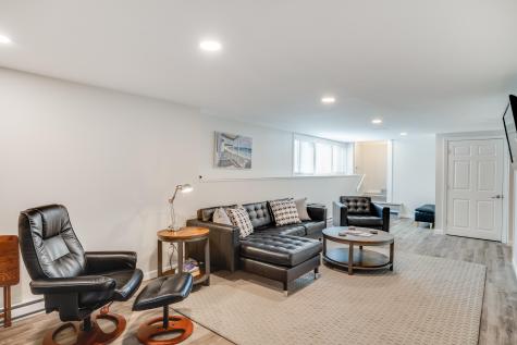 240 Bragg's Lane Barnstable MA 02630