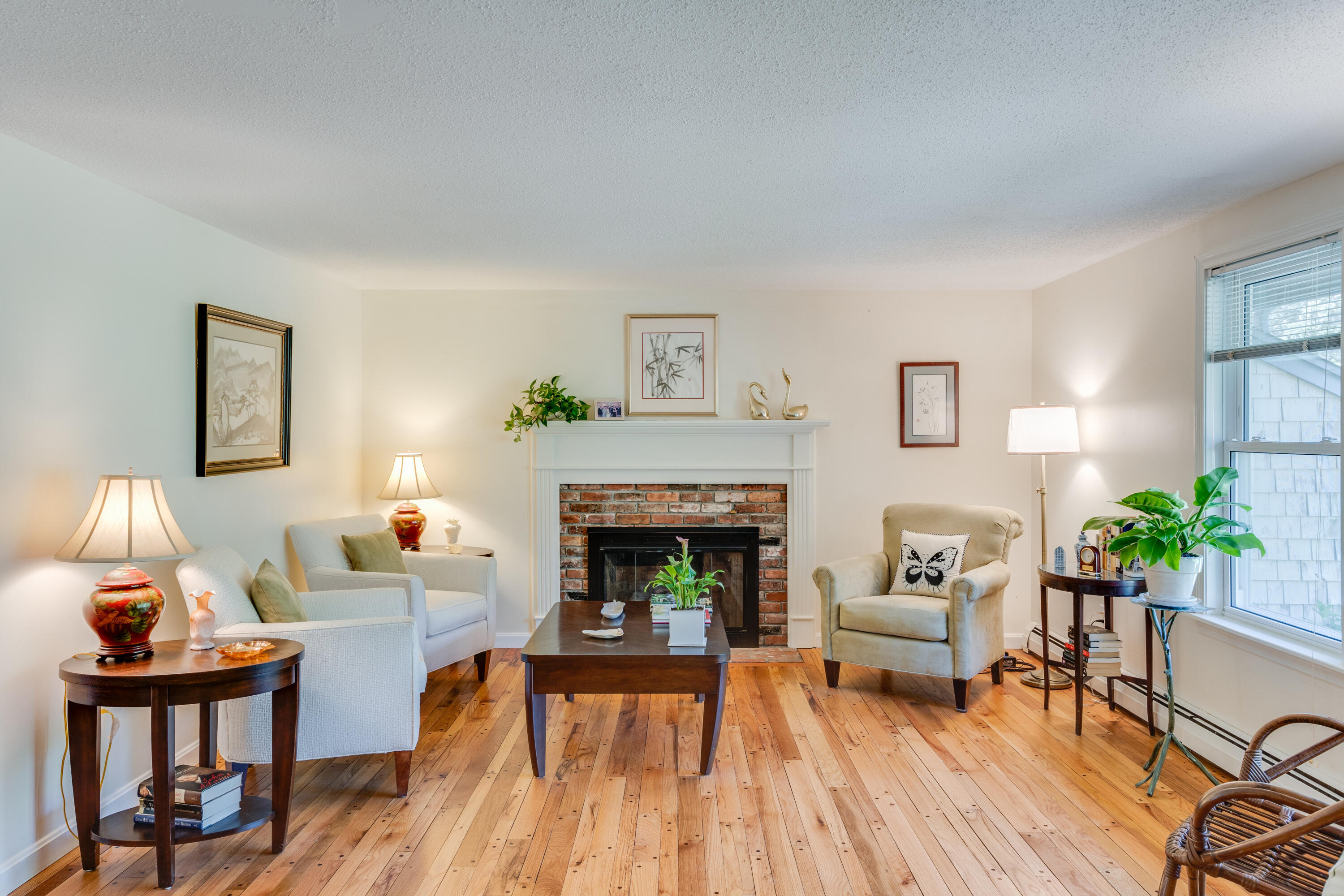 240 Bragg's Lane Barnstable MA 02630