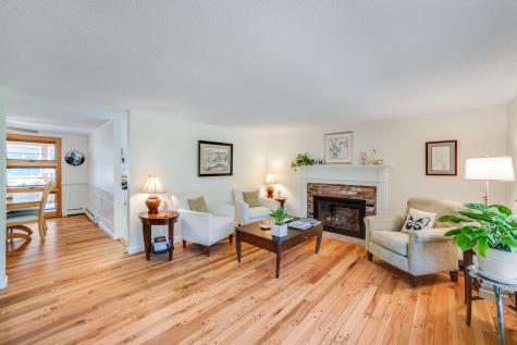 240 Bragg's Lane Barnstable MA 02630