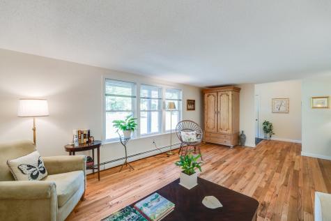 240 Bragg's Lane Barnstable MA 02630