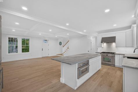 10 Notre Dame Avenue Harwich Port MA 02646