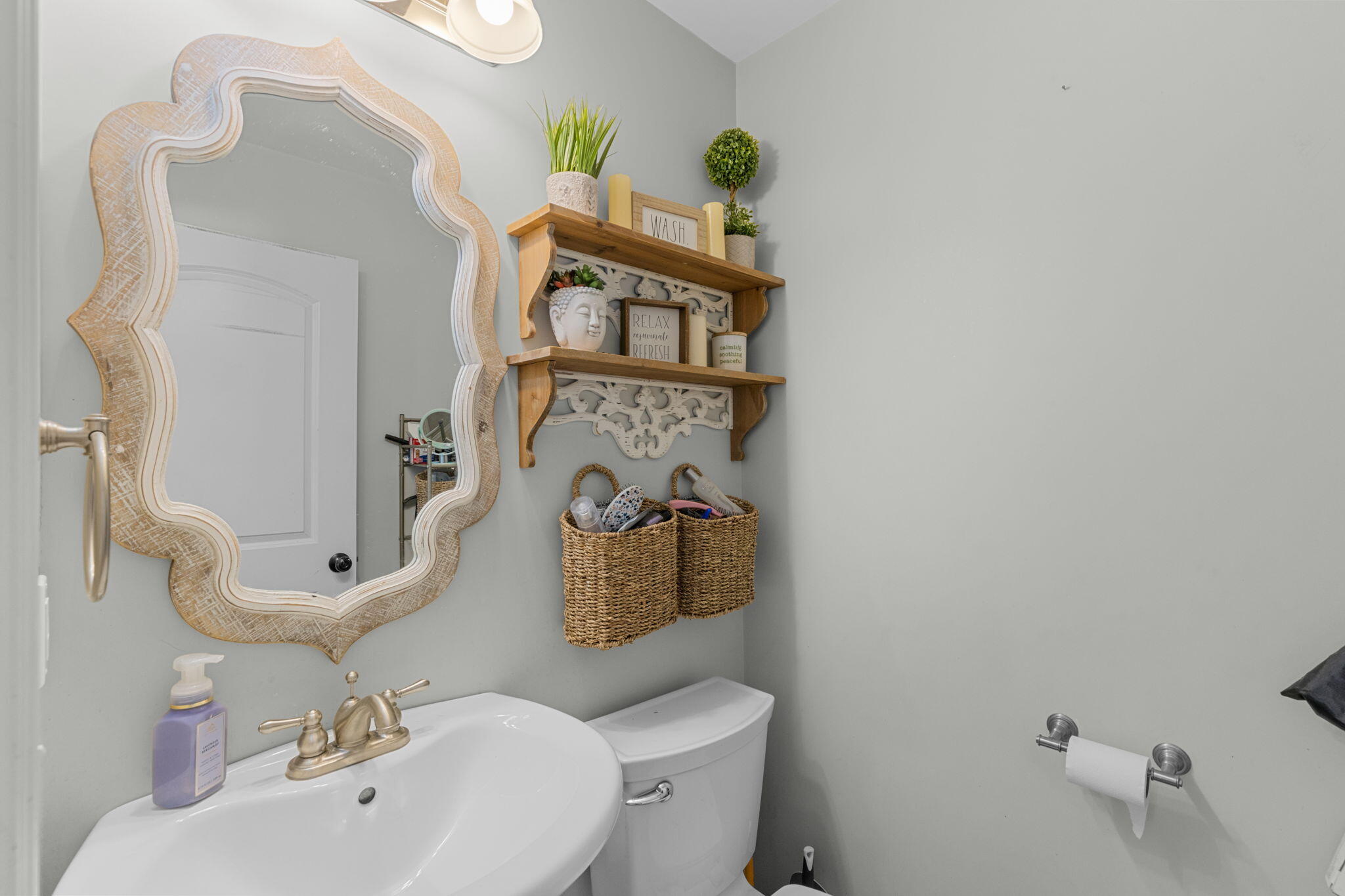 1597 Santuit-newtown Road Barnstable MA 02635