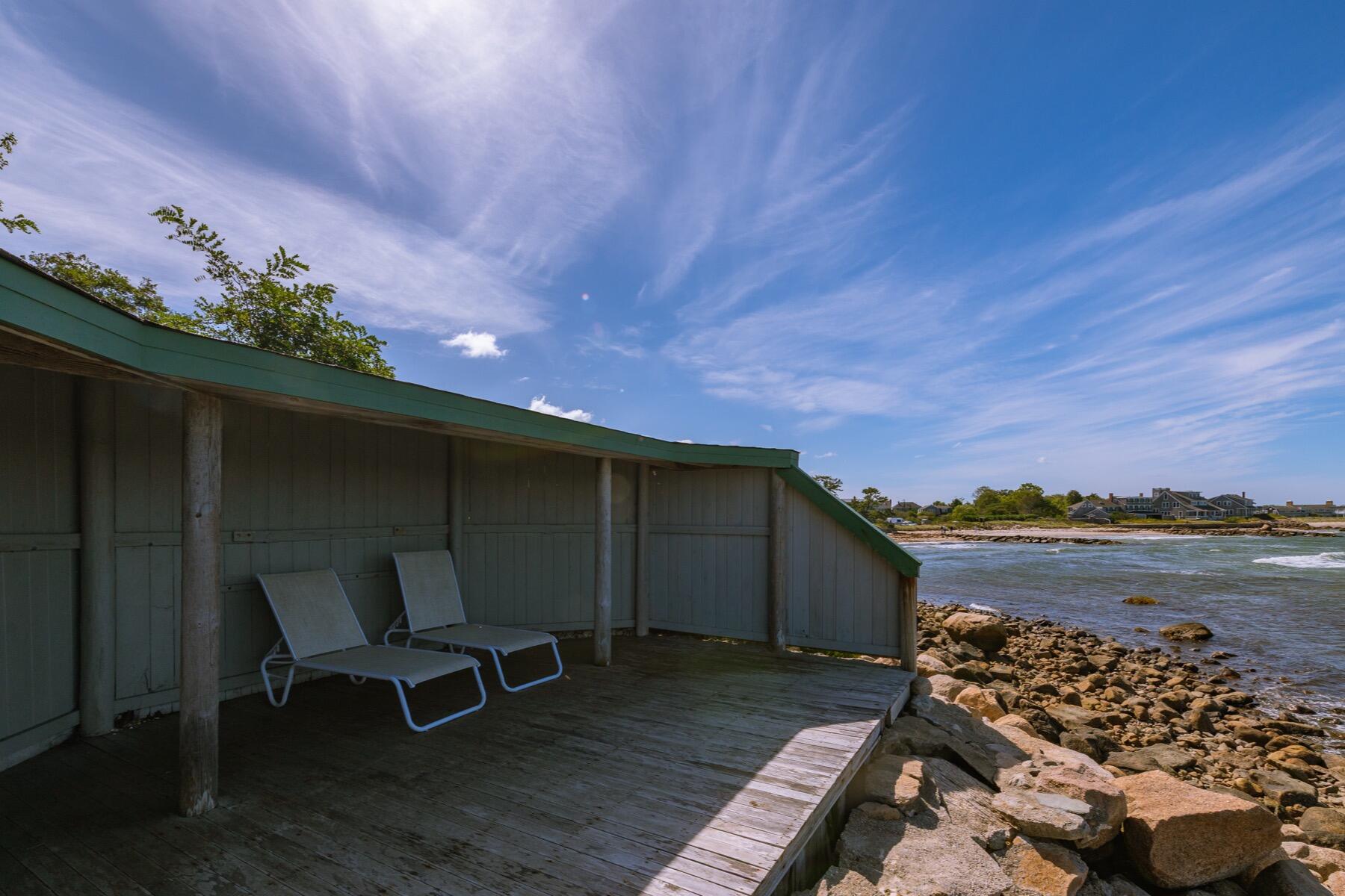 46 Gardiner Road Woods Hole MA 02543