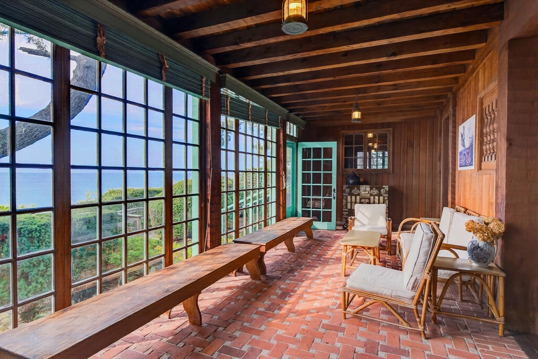46 Gardiner Road Woods Hole MA 02543